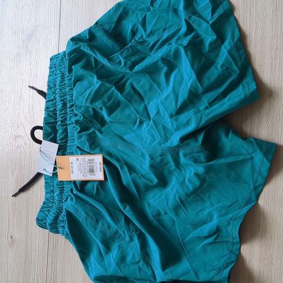 Nwt Kona sol boardshorts - Picture 3 of 3